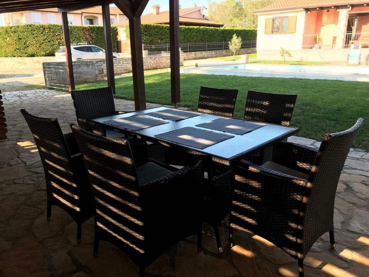 Villa Daisy Tar-Vabriga Dış mekan fotoğraf