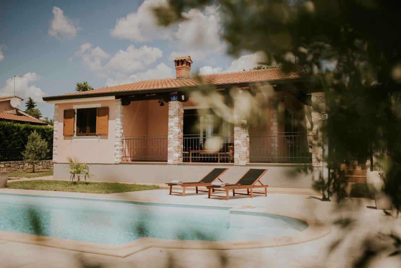 Villa Daisy Tar-Vabriga Dış mekan fotoğraf