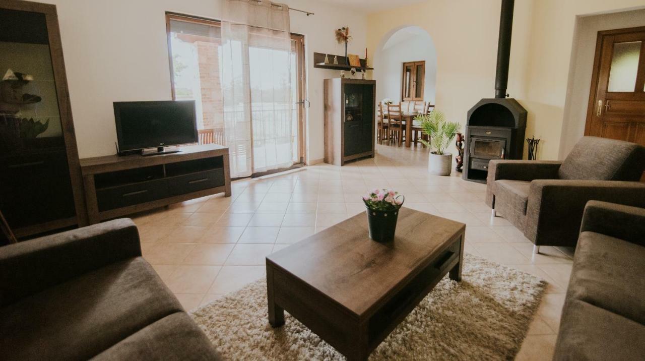 Villa Daisy Tar-Vabriga Dış mekan fotoğraf
